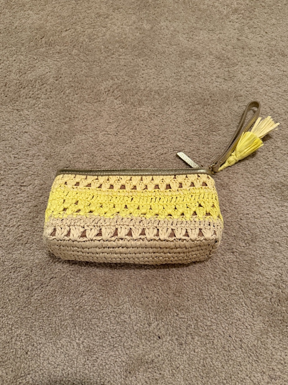 Talbots crochet straw wristlet pouch yellow natural leather tassel and trim